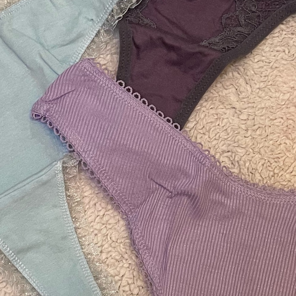 BNIB - 3 pairs of Woman’s Extra-Small Knotty Knickers. - Picture 6 of 7